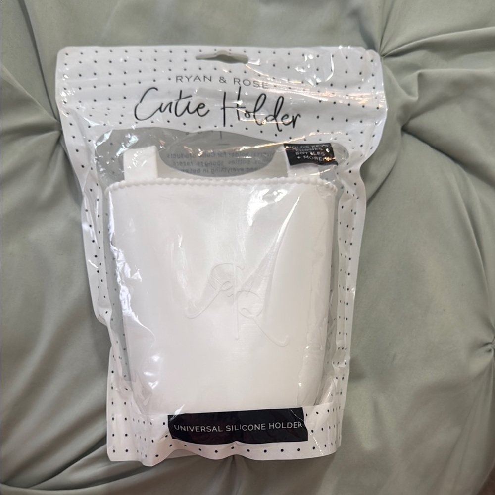 White Cutie Holder